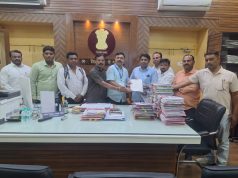 व्हॉईस ऑफ मीडिया नागपूर आक्रमक – जाहिरात दरवाढीसाठी जिल्हाधिकारी नागपूर यांना निवेदन