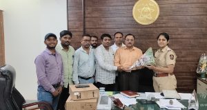 व्हॉईस ऑफ मीडिया पत्रकार संघटनेकडून सावनेरच्या पहिल्या महिला पोलीस निरीक्षक ऋतुजा जाधव यांचे स्वागत