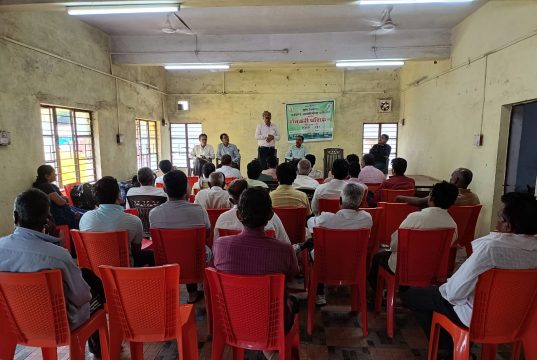 तेलकामठीत तूर पिकावरील आधुनिक तंत्रज्ञानाचे कृषी विभागाद्वारे प्रशिक्षण