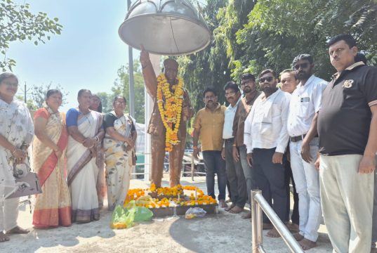 सावनेरमध्ये राष्ट्रवादी काँग्रेस (अजित पवार गट) तर्फे धर्मचक्र परिवर्तन दिनानिमित्त डॉ. बाबासाहेब आंबेडकरांना अभिवादन